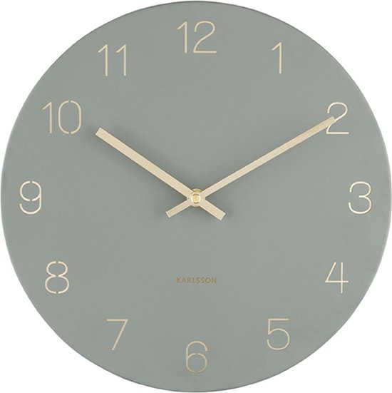 Karlsson Wanduhr „Charm“ – Gravierte Ziffern, Dschungelgrün – Small – Ø 30 cm – Wanduhr im skandinavischen Stil