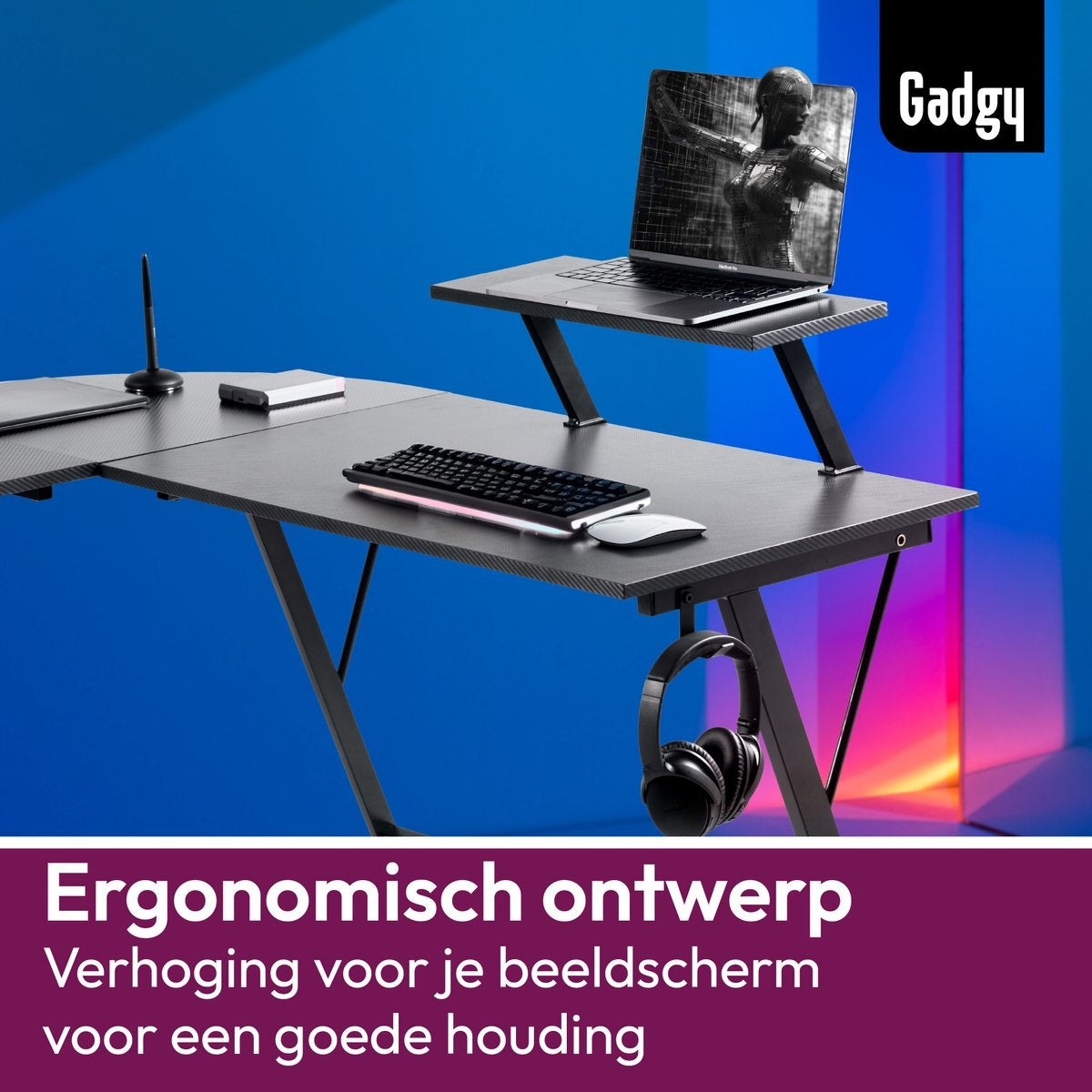 Gadgy Game Desk Carbon PRO - Gaming-Eckschreibtisch 130 CM breit - Gaming-Schreibtisch mit Carbon-Details - Gaming-Schreibtisch L-Form mit Kopfhörerhalter, Bildschirmerhöhung & Ablagekorb - Level Up with Gadgy - Black Carbon