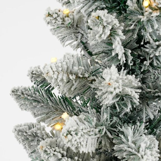 Black Box Trees Gerlos Kunstweihnachtsbaum mit Beleuchtung – Kunstbaum H 120 x T 51 cm – Kunstweihnachtsbaum mit verschneiten Zweigen – Weihnachtsdekoration für den Innenbereich – 166 Spitzen – Grün
