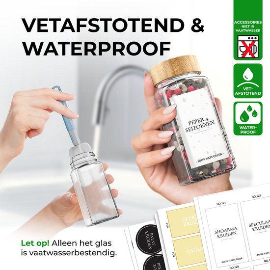 Soothe 48 Glasgewürzdosen quadratisch mit Bambusdeckel - 2 Arten von Streudeckeln - Gewürzstreuer - Gewürzdosen - Komplettset inkl. Gewürzsticker, Kreidestift und Zubehör - 120ml