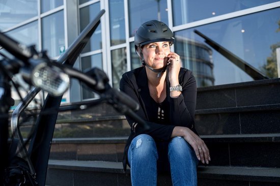 Polisport E'City Fahrradhelm für E-Bikes – Größe M (54–59 cm) – Schwarz