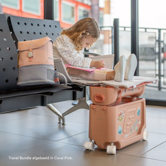 Stokke® JetKids™ Reisetset BedBox 46 cm, 2-teilig – Handgepäck-Trolley mit 4 Rollen (Moonglow White)
