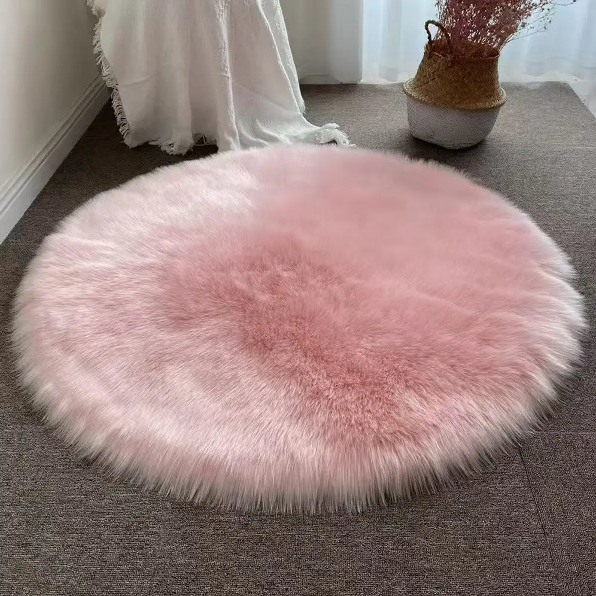 Runder Teppich aus Kunstfell – rosa – 90 × 90 cm