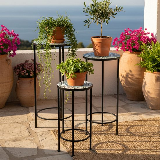 AXI Lola Mosaik-Pflanztisch, rund, mehrfarbig – 3er-Set – Beistelltische – Verschiedene Größen – Mosaik-Optik – Mit Keramikfliesen eingelegt – Für den Innenbereich, den Garten, die Terrasse und den Balkon