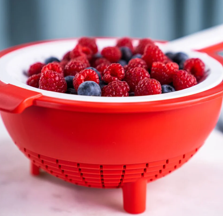 Tupperware Doppelsieb-Set, 2-teilig – 400 ml & 2 l – Rot & Weiß