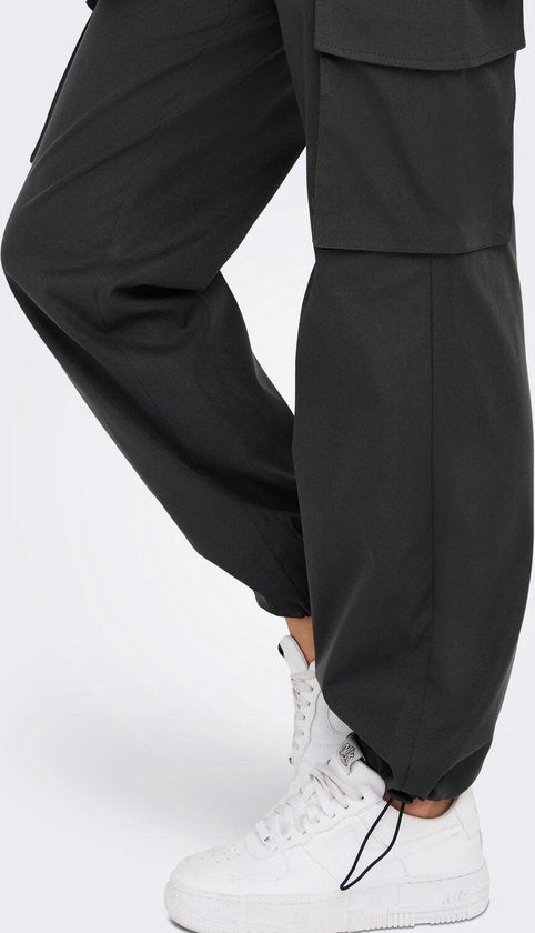 Only 15301004 – Lange Hosen für Damen – Größe M/32