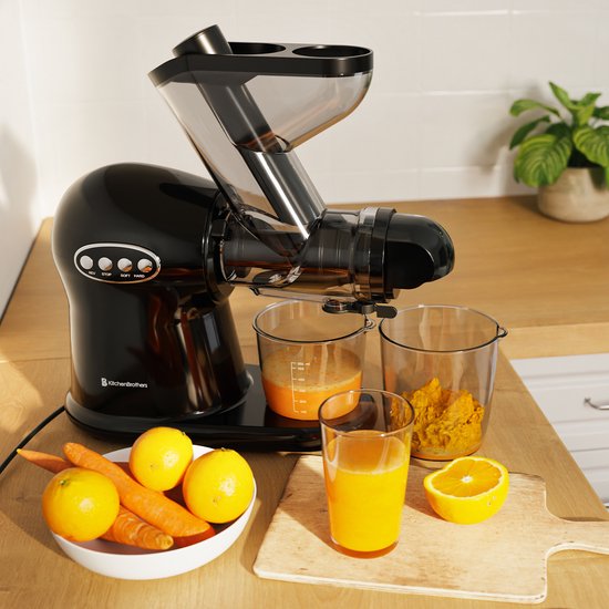 KitchenBrothers Slowjuicer XL - Entsafter - Gemüse- und Obstpresse - 43 mm und 70 mm Einfüllöffnung - 500 ml - Schwarz
