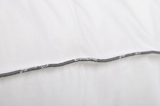 Cinderella Classic Kopfkissen – Schlafkissen – Ideal für Seitenschläfer – 60 x 70 – Weich