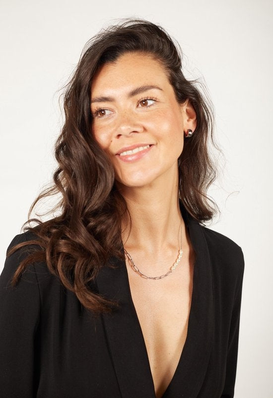 Laura Ferini Damenhalskette Perla Silber - Asymmetrische Gliederkette aus Silber mit Perlen - 18K Weißgold vergoldet - Halskette - Halskette - Schmuck - Accessoires - Damenhalskette mit Perlen