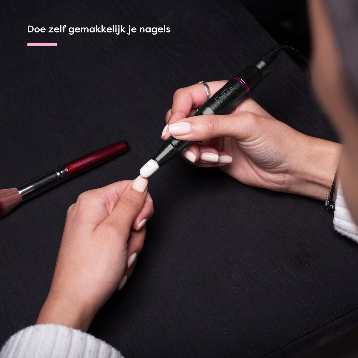 Fineza Nagelfeile - Elektrisch - Nagelfeile - Inklusive Bits - Inklusive Schleifrollen - Hornhautentferner - Maniküregerät - Pediküre-Set - Grau