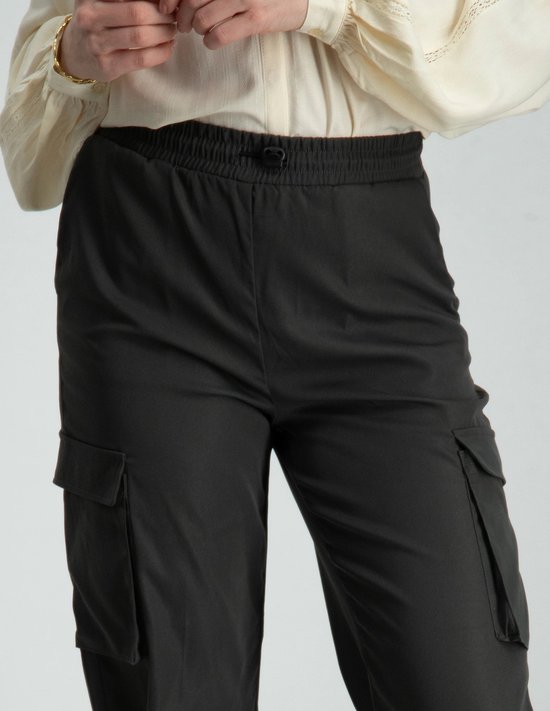 Only 15301004 – Lange Hosen für Damen – Größe M/32