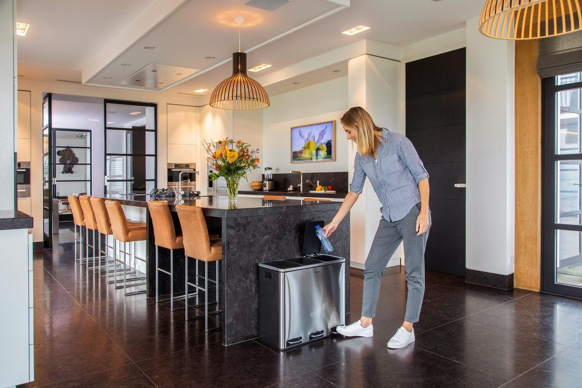 Homra SPARQ Mülleimer - 3 x 18 L Fassungsvermögen - 54 Liter - Edelstahl - Mülltrennung Treteimer