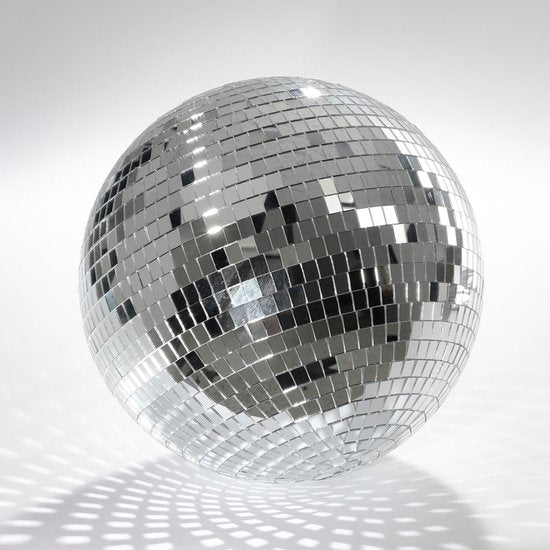 Mica Decorations Weihnachts-Discokugel – Weihnachtskugeln für den Weihnachtsbaum – Weihnachtsdekoration mit spiegelnder Oberfläche – Weihnachtsornamente mit Aufhängehaken für festliche Stimmung – Ø 30 cm – Silber