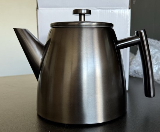 Vaja® Teekanne Juliette Gun Metal - Doppelwandig - 1 Liter - Edelstahl-Teekanne mit Filter