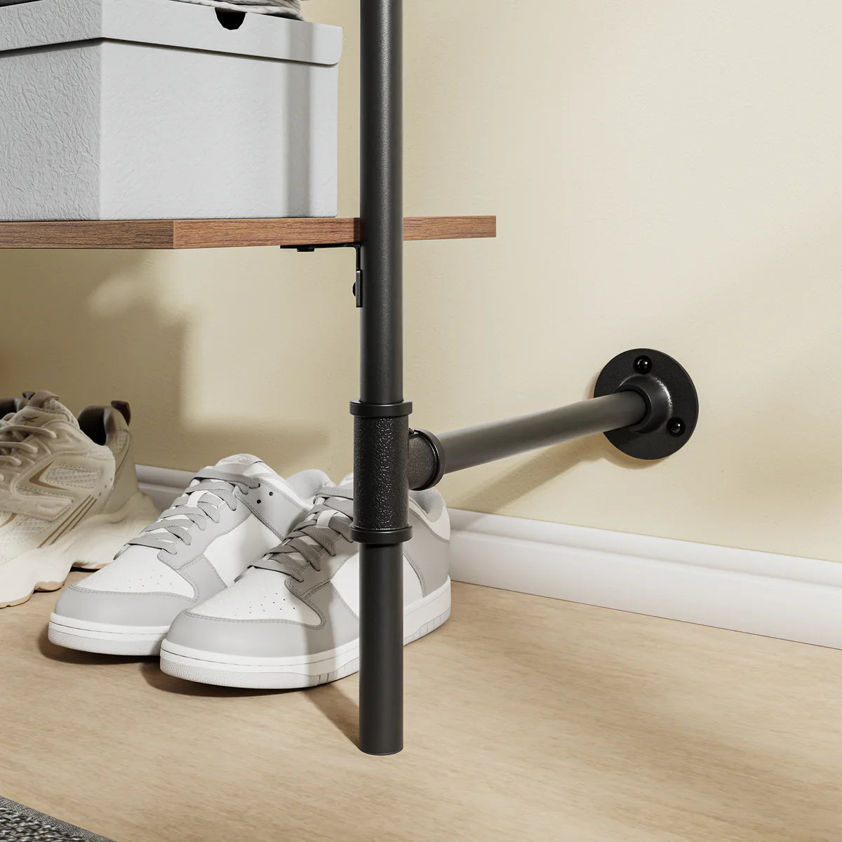 SoBuy KLS20-SCH Kompaktes Wandkleiderständer mit 2 MDF-Regalböden – Industrial Black – 91,5 x 48 x 220 cm