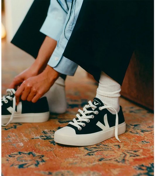 Veja Wata II Low Canvas-Schuhe, schwarz, EU 45, Herren