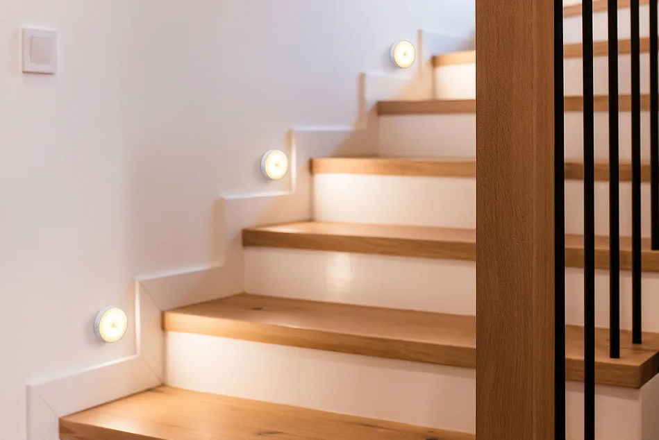 Vlectro 4er-Set LED-Spots mit Sensor - USB-C