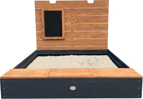 AXI Mandy XL Sandkasten 130 x 120 cm mit Stauraum und Deckel, anthrazit/braun – Mit Sitzbank und Kreidetafel – Inklusive Bodenplane – 10 Jahre Garantie!