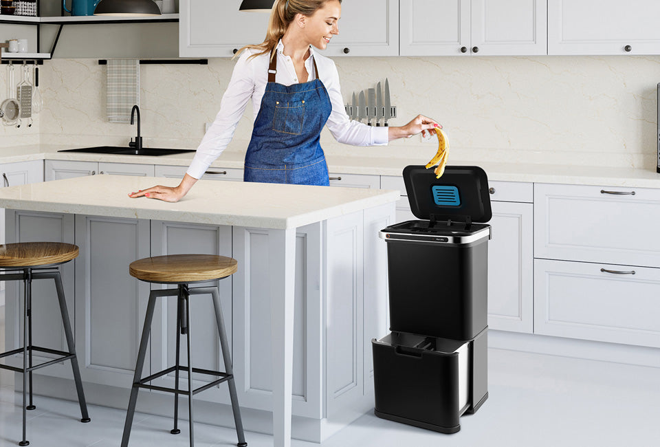 Home & Comfort 60L Eimer mit Sensor und Ozonsterilisation - Schwarz - 36x42x82cm