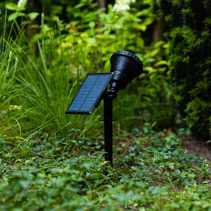 Intelligente Solarlampe für den Außenbereich – Smart Outdoor Solar Spot – IPX5 wasserdicht