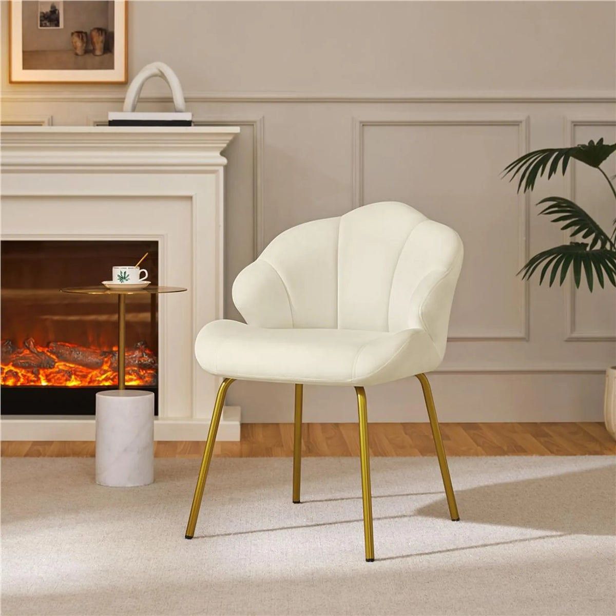 Yaheetech Esszimmerstuhl in Muschelform – gepolstert mit Metallbeinen – 56 x 57 x 78 cm – Beige