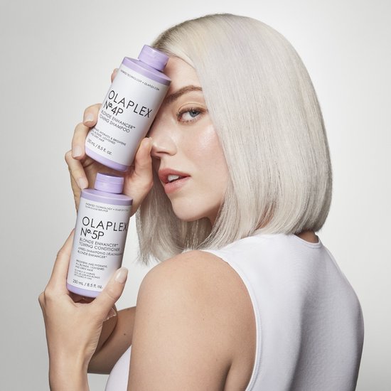 Olaplex No. 4P Blonde Enhancer Toning Shampoo | 250 ml | Für blondes und graues Haar