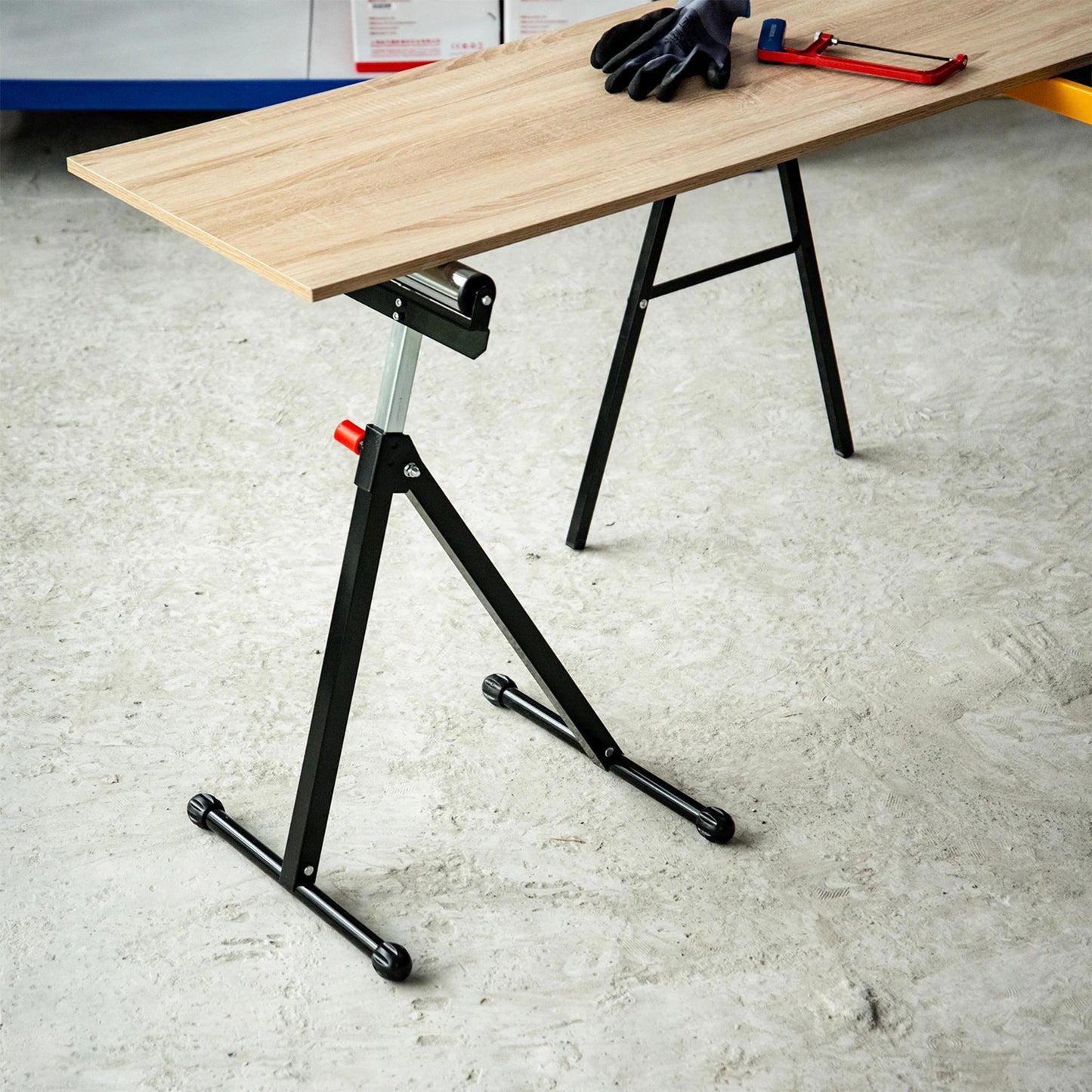 Homcom Rollbock mit verstellbarer Rolle – 44 x 50 x 68–110 cm – Schwarz/Silber