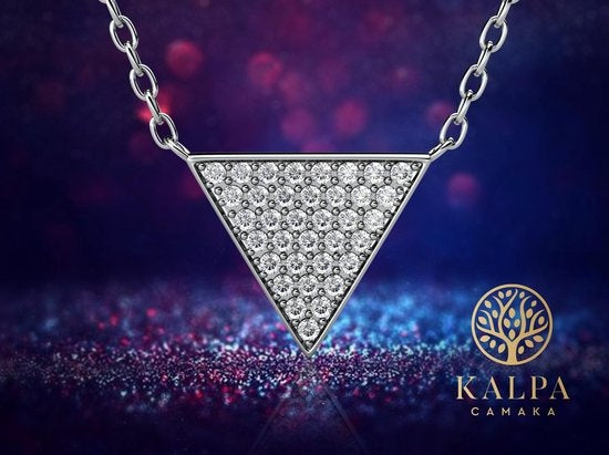 Yolora Damen Halskette mit Anhänger und Kalpa Camaka Kristallen - Farbe Silber - 18K Weißgold plattiert - Geschenkbox - Muttertagsgeschenk