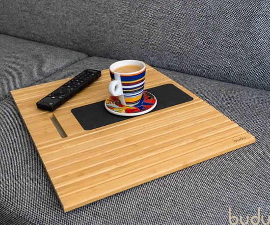 Budu Armlehnentablett für Sofa - Flexibel - Armlehnenorganisator - Bambusholz - Rutschfest - Telefonhalter