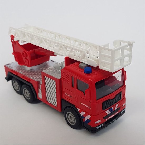 112 Feuerwehrfahrzeug 1:32 mit Licht und Ton