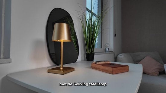 Goliving Tischlampe Wiederaufladbar - Kabellos und dimmbar - Moderne Touch-Lampe - Nachtlampe für das Schlafzimmer - 26 cm - Gold