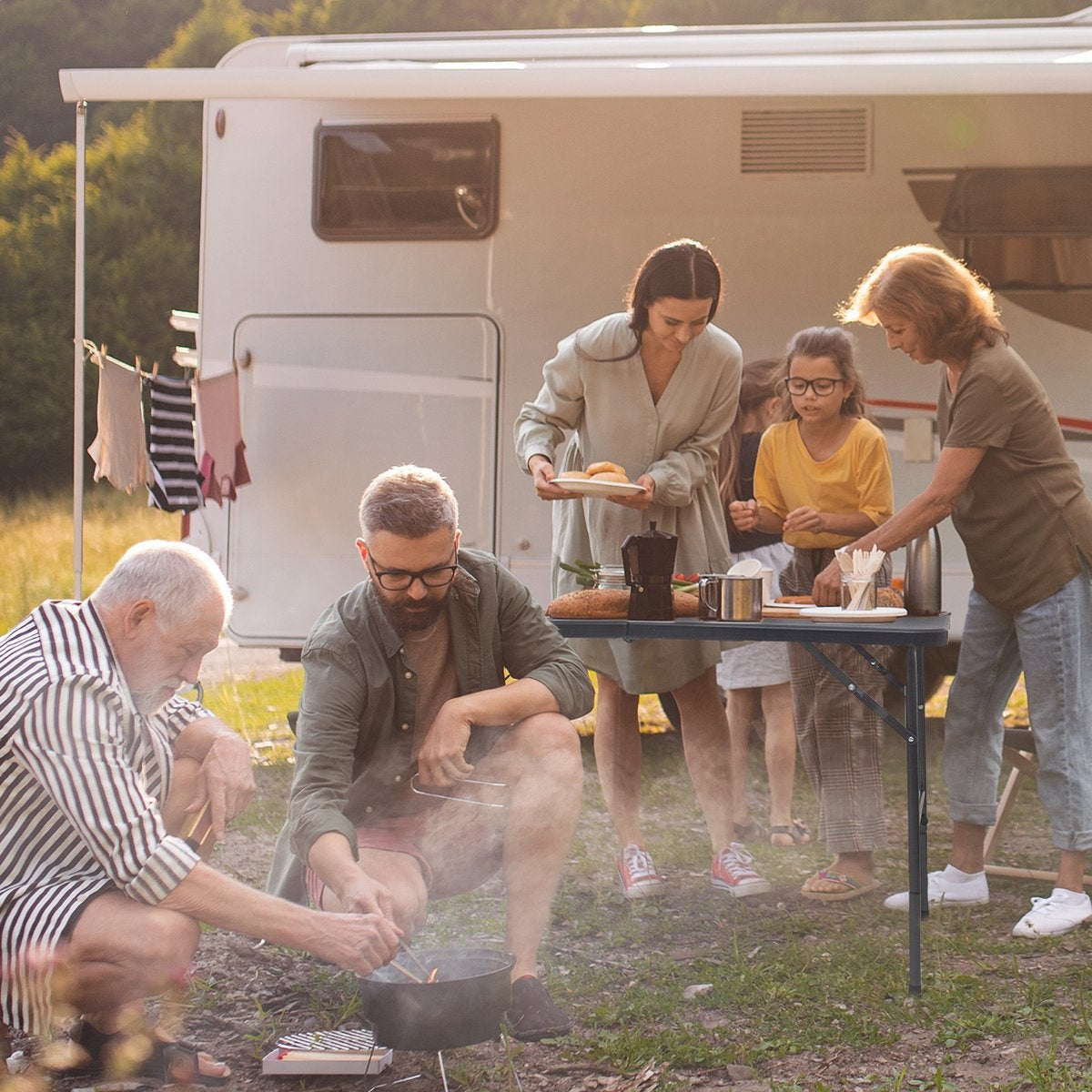 LifeGoods Zusammenklappbarer Tisch - 60x120cm - Campingtisch - Wetterfest - Klapptisch - Schwarz