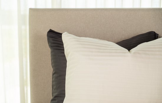 Kayori Elin Bettbezug Baumwolle Satin - 140x200-220 cm +1 Kopfkissenbezug - Einzel - Sand