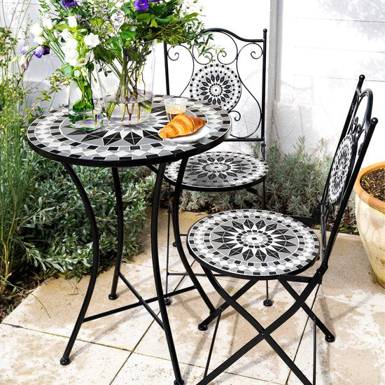 AXI Amélie Bistro-Stühle – Zusammenklappbar – Schwarz/Weiß – Zusammenklappbare Gartenstühle aus Metall – Hohe Rückenlehne – 2er-Set – Mosaik-Optik – Mit Keramikfliesen eingelegt – 150 kg Tragkraft – Garten, Terrasse oder Balkon