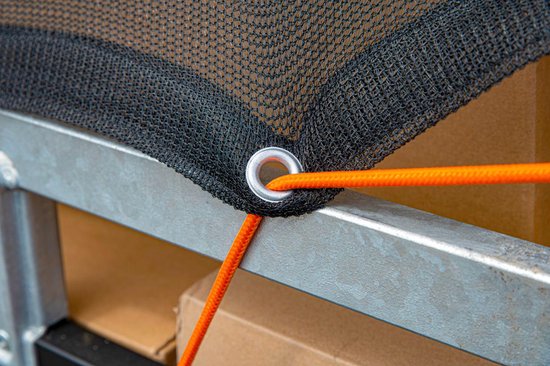 BLACK+DECKER Zurrgurt 15 Meter - Inkl. Zurrgurt Oproller - Zurrgurt - Transportseil - Elastisches Seil - mit reflektierenden Teilen - Transportmanagement - Nylon/ Kunststoff - Orange/Schwarz