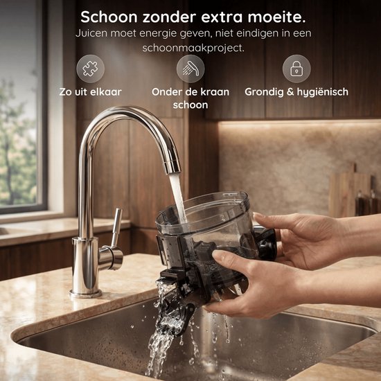 Safecourt Kitchen Slow Juicer XXL - leistungsstarker Motor [Vorschneider & Kaltpress-Technologie] - einfache Reinigung - BPA-frei - Entsafter Schwarz