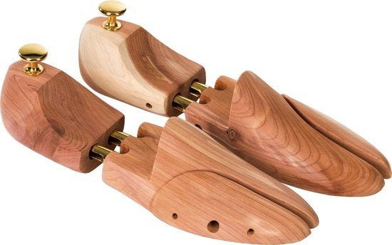 tectake - Luxus Schuhspanner Größe 44-45 Zedernholz - 402253
