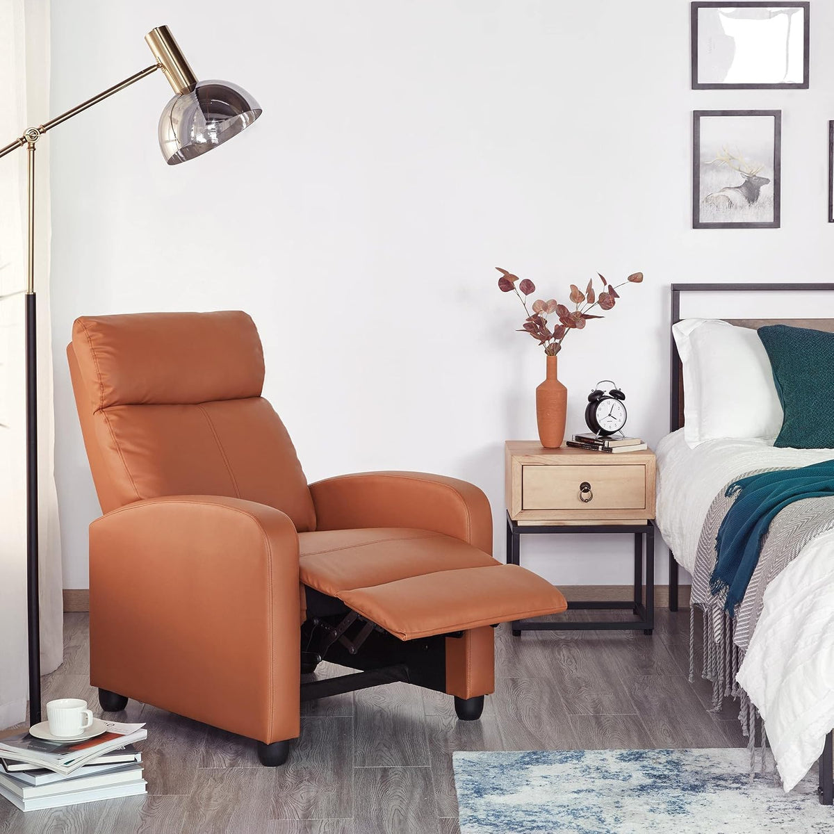Yaheetech Relaxsessel, 2er-Set – 67,3 x 85,1 x 99,6 cm – verstellbare Fußstütze – Kunstleder – Tan