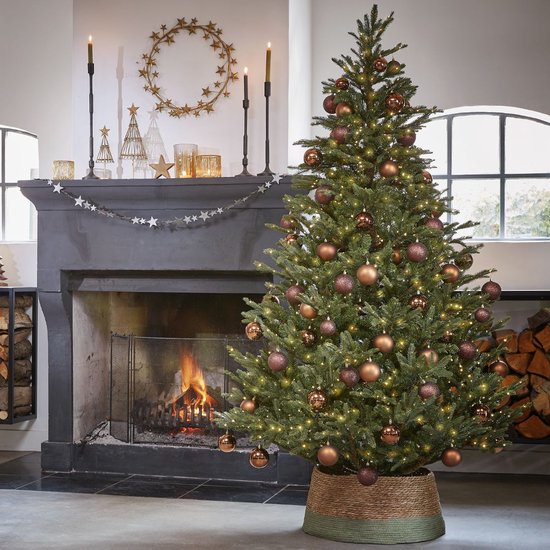 Black Box Trees Frasier Kunstbaum – Weihnachtsbaum mit verspielter, natürlicher Form – PE-Nadeln und Scharnierkonstruktion – Weihnachtsdekoration für den Innenbereich – H 155 x T 109 cm – Grün