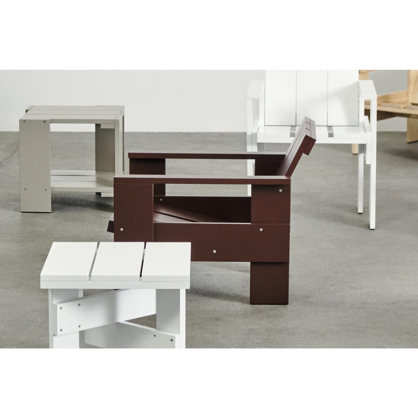 HAY Crate Sessel 64,5x58x77 cm - Eisenrot - Design by Rietveld Originals