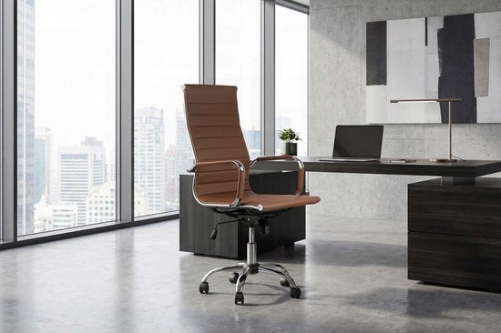 Feel Furniture – Luxuriöser Bürostuhl – Hohe Rückenlehne – Cognac mit silbernem Gestell