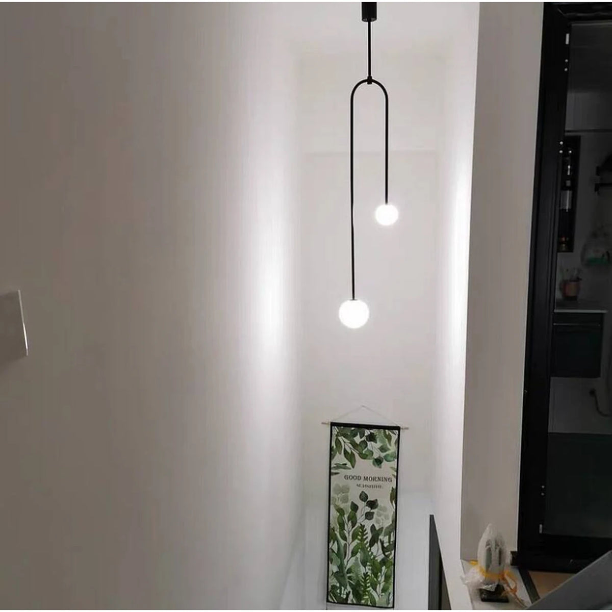 Homary Moderne Pendelleuchte Schwarz mit Glaskugel – 2-flammig, U-förmig