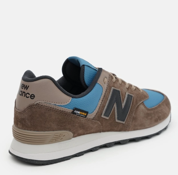 New Balance 574 Sneaker – Marineblau/Weiß – Wildleder und Mesh – Größe 40