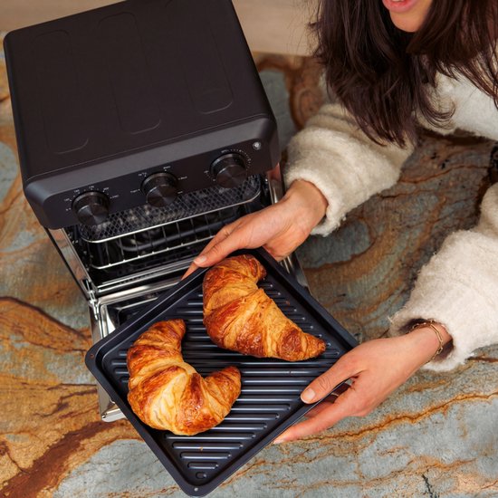 Safecourt 6-in-1 Airfyer Ofen - 100% PFAS-frei - 6 Programme - 80 bis 230 Grad - Airfryer, Backen, Braten, Toasten, Grillen & Aufwärmen - Schwarz