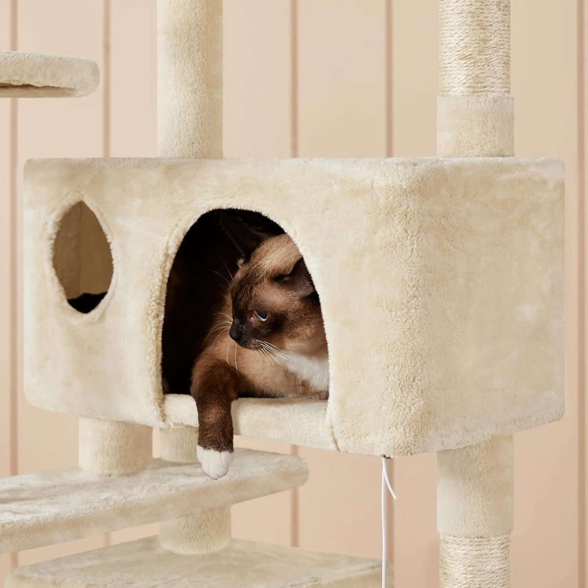 Yaheetech Katzenkratzbaum 137 cm - Beige - 49 x 49 x 137 cm - Mit 2 Häuschen, 3 Tellern und Sisal-Spielbällen