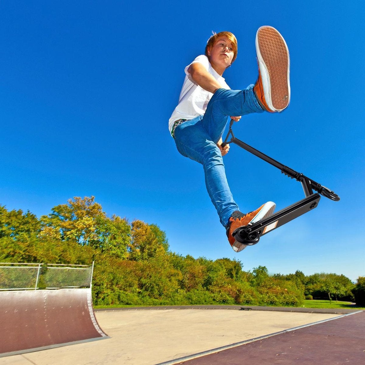 LifeGoods StuntRider - Scooter - Stufe 8+ Jahre - 100mm Räder - Jungen/Mädchen - Schwarz