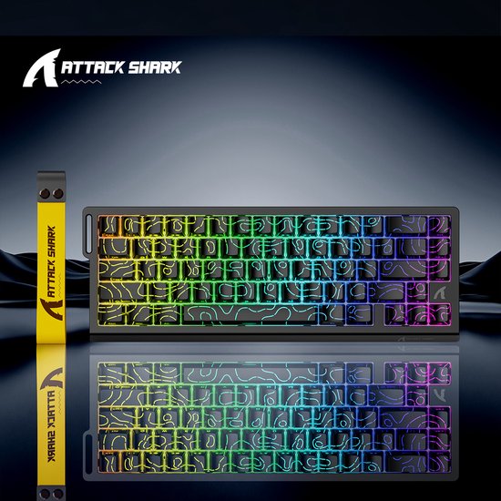 ATTACK SHARK X68HE – Kabelgebundene Gaming-Tastatur mit Magnetschalter – 66 Tasten – RGB – Seitlich bedruckte PBT-Tasten – Dekoratives Lanyard – 8 kHz - 0,01 mm RT - 0,125 ms - Schwarze Konturlinie