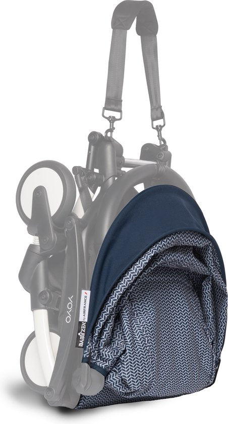 BABYZEN YOYO 6+ Farbpaket, Air France – Dieses Paket enthält ein Sitzkissen, ein passendes Sonnendach und einen Rucksack mit Reißverschluss – Erfordert einen YOYO2-Rahmen (separat erhältlich)