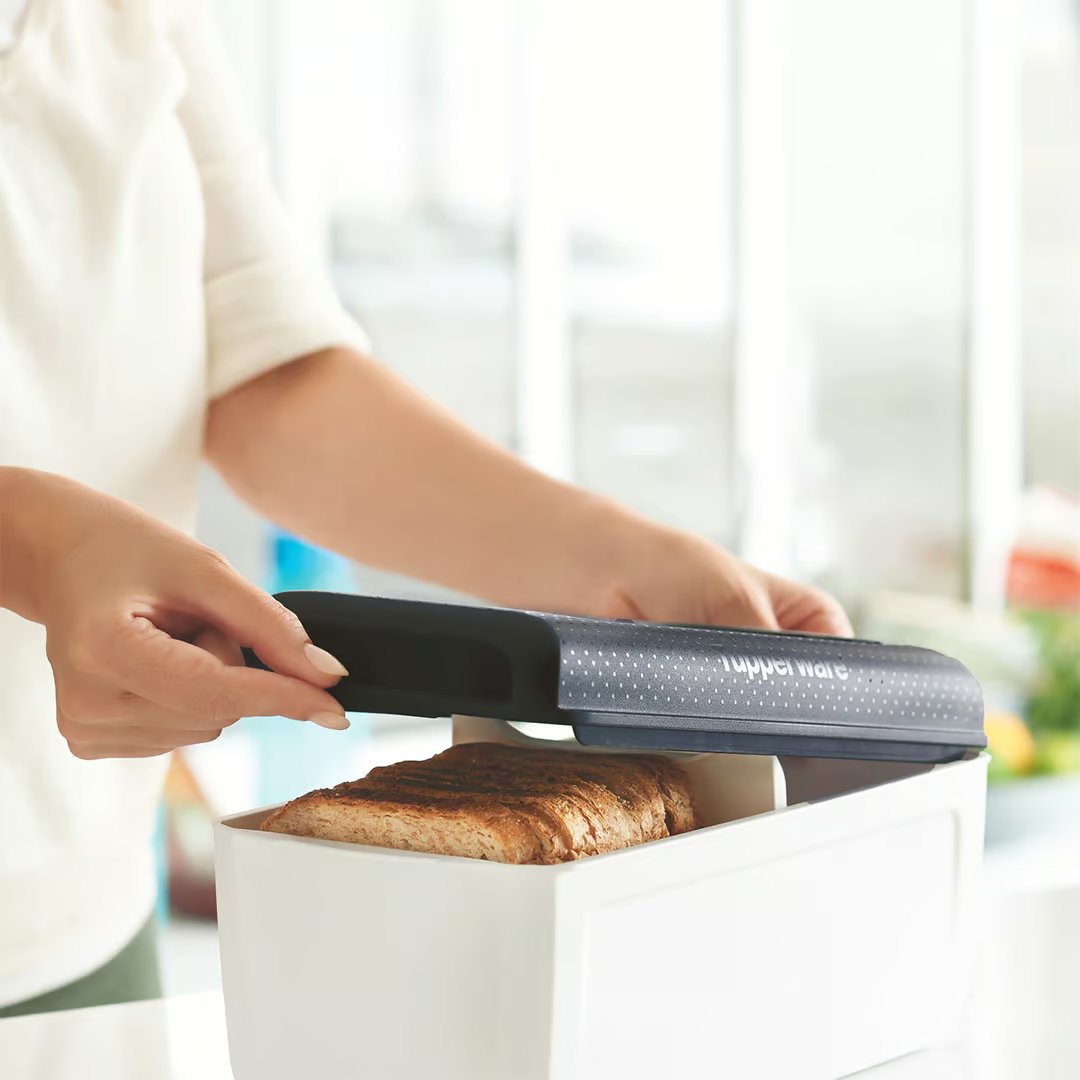 Tupperware BreadSmart Brotdose – inklusive praktischer Trennwand – 100 % BPA-frei – hält Brot länger frisch