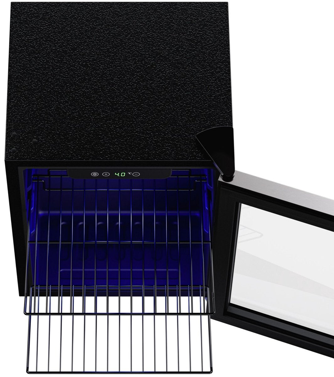 KitchenBrothers Getränkekühlschrank 48 l – Minikühlschrank mit Glastür – Minibar – Platz für 68 Dosen – Schwarz